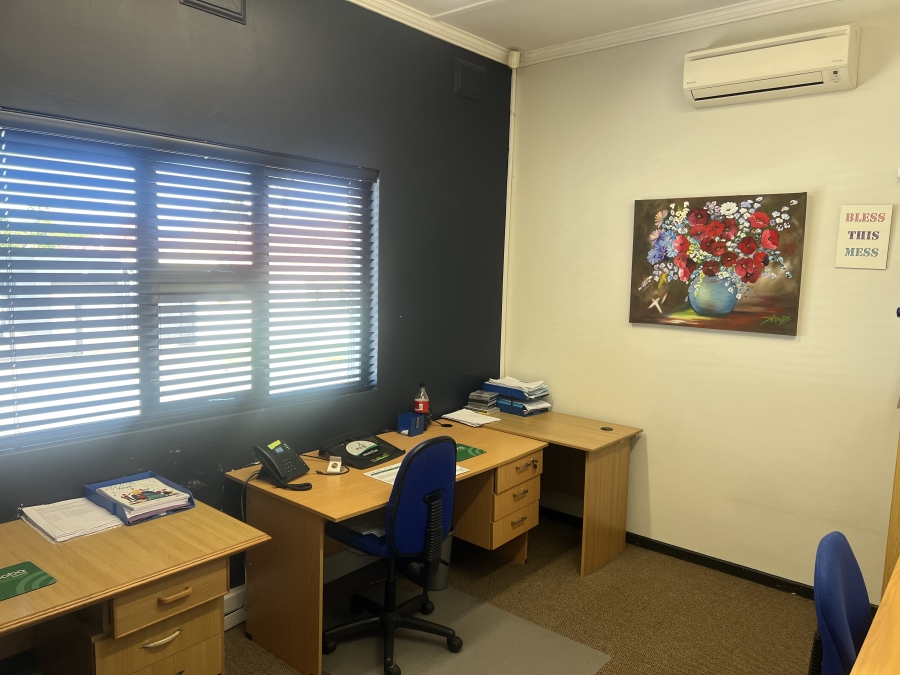 Commercial Property for Sale in Baysville Eastern Cape